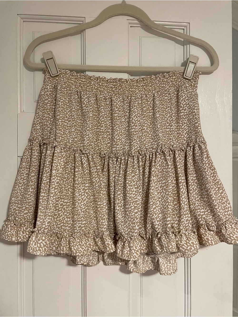 SHORE Beige Print Ruffle Shoreside Skort - Casual Tiered Summer Style